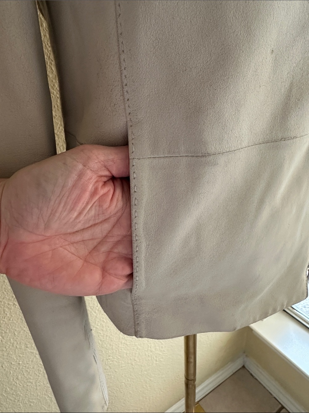 Vince Beige Asymmetrical Multiway Zip Leather Jacket - Picture 4 of 16